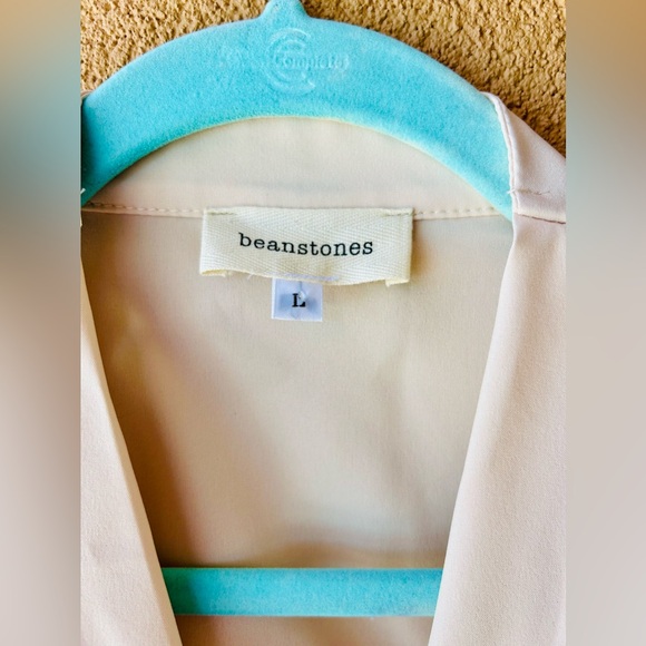 Modern Wrap Sleeveless Cream/Beige Blouse SZ L NWOT - Picture 3 of 5